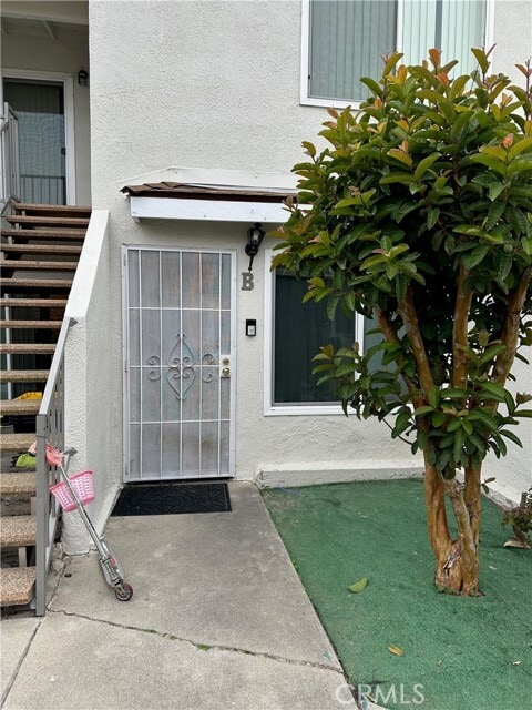 Building Photo - 1033 Mission Dr Rental