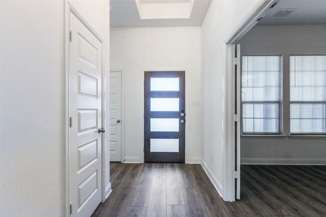 Photo - 3071 Kennington Dr