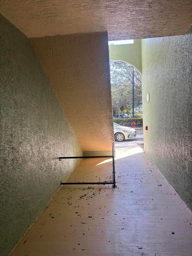 Photo - 350 Crestwood Cir Unit 106