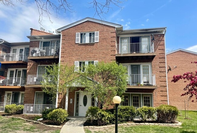 Building Photo - 4276 Central Rd Unit 302