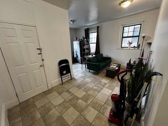 Photo - 57 Brighton Ave Unit 8