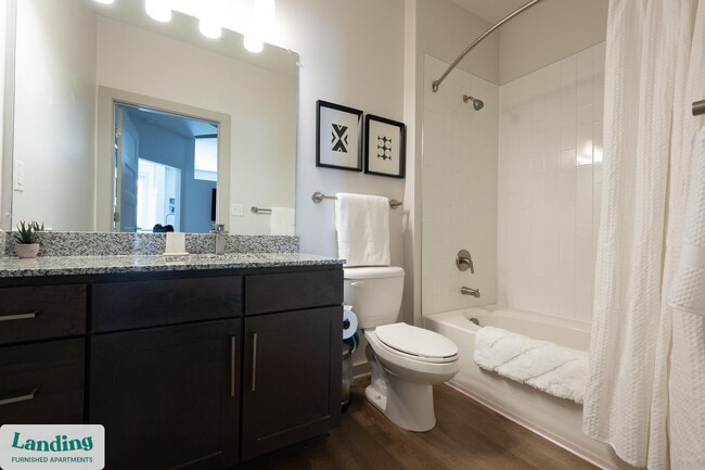 340 W 25th St Unit 4106