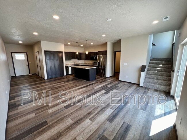 Photo - 5927 S Whisper Creek Pl