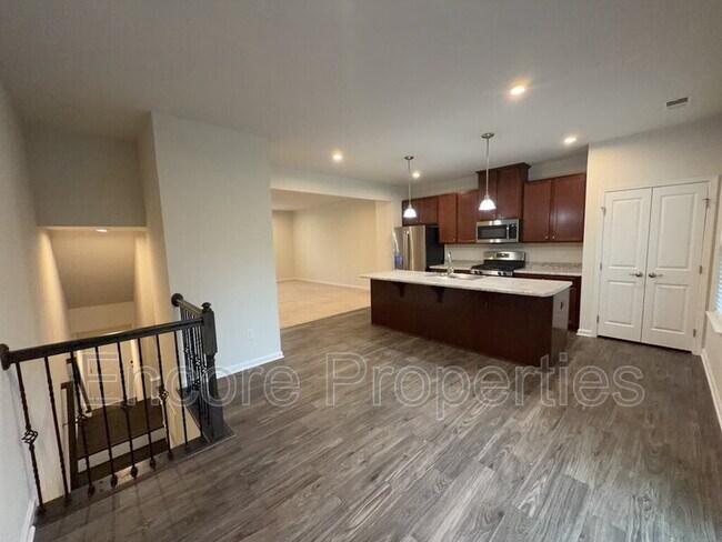 Photo - 333 Amber Acorn Ave