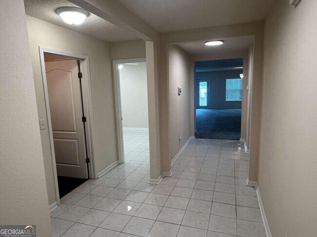 Photo - 239 Brooklet Cir