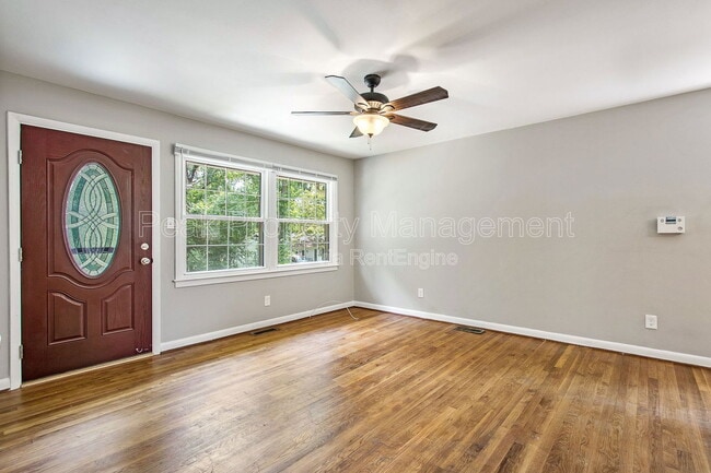 Photo - 200 N Grove Ave