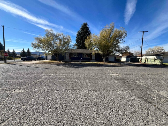 Photo - 2505 Hancock Ave Unidad 0