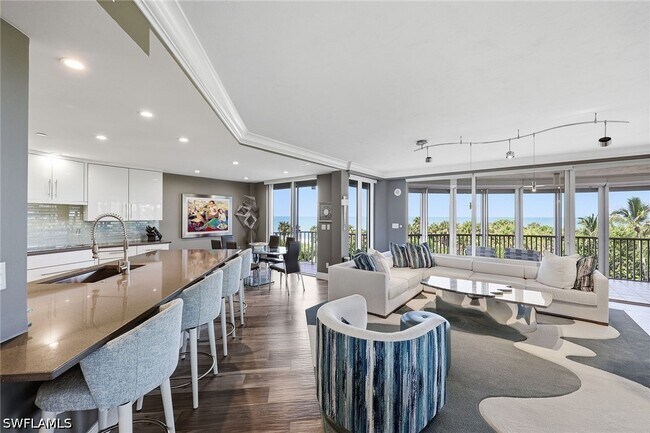 Photo - 8111 Bay Colony Dr Unit 204