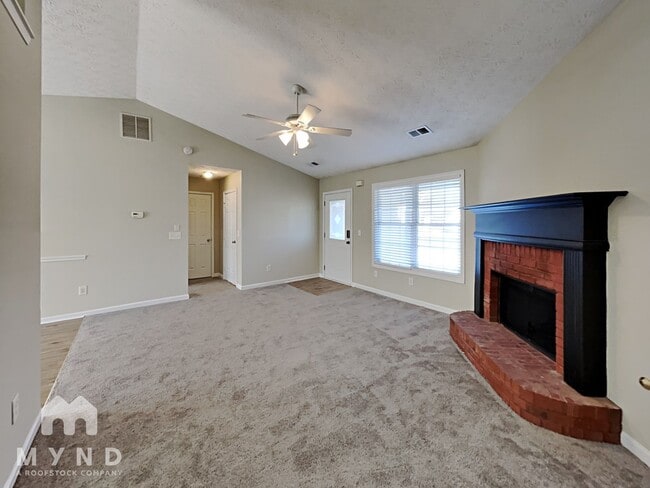 Photo - 185 Waters Edge Dr