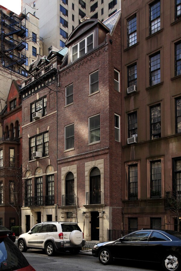 Photo - 60 E 80th St