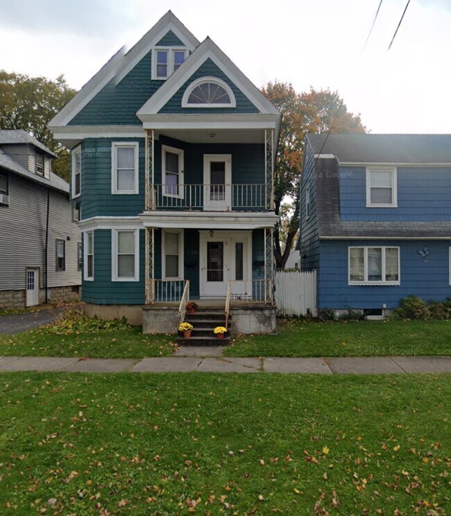 Photo - 1539 Brinckerhoff Ave