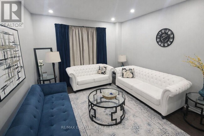 Photo - 45 Queen Mary Blvd