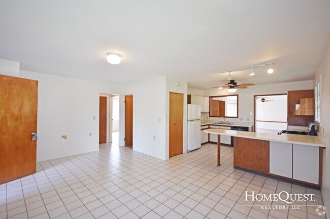 Building Photo - Punaa Unit 2BR Rental
