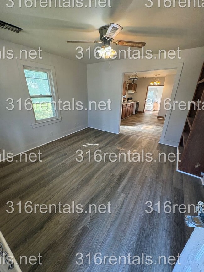 Photo - 795 - 2 bed 1 bath - Single Family Home