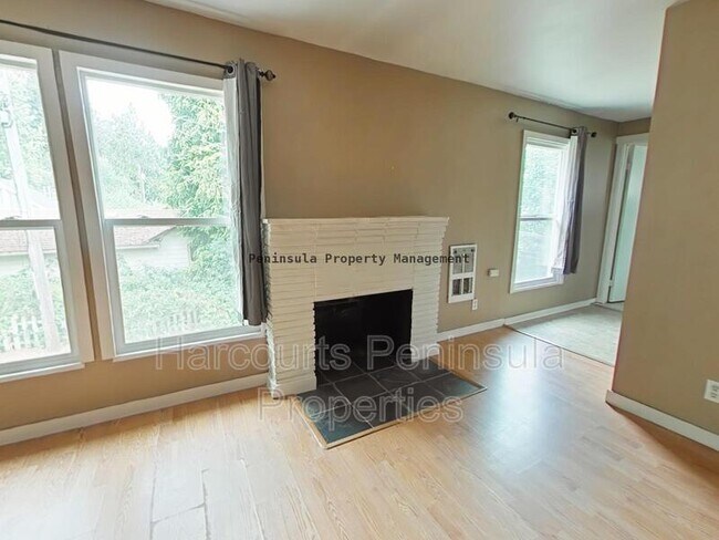 Photo - 133 Marion Ave N House