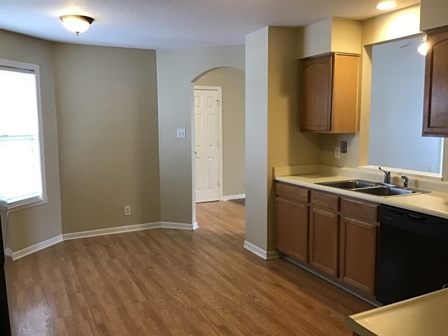 Photo - 10136 Honeywell Ln