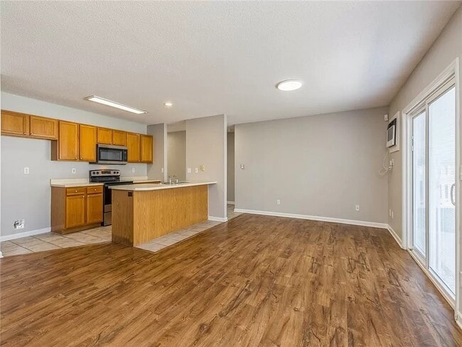 Photo - 11 NE Sunrise Dr