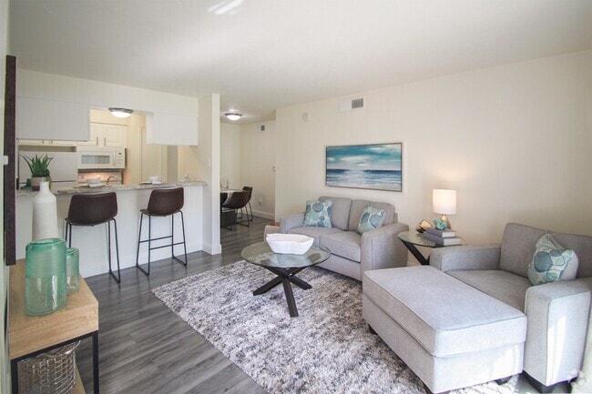 Building Photo - The Summit at Midtown Rental