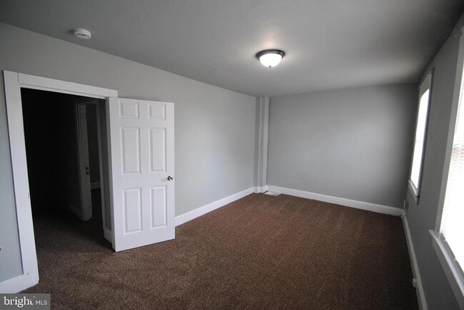 Photo - 205 Jones Ave