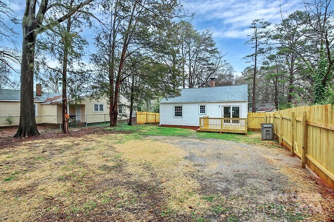 Photo - 601 N Ransom St
