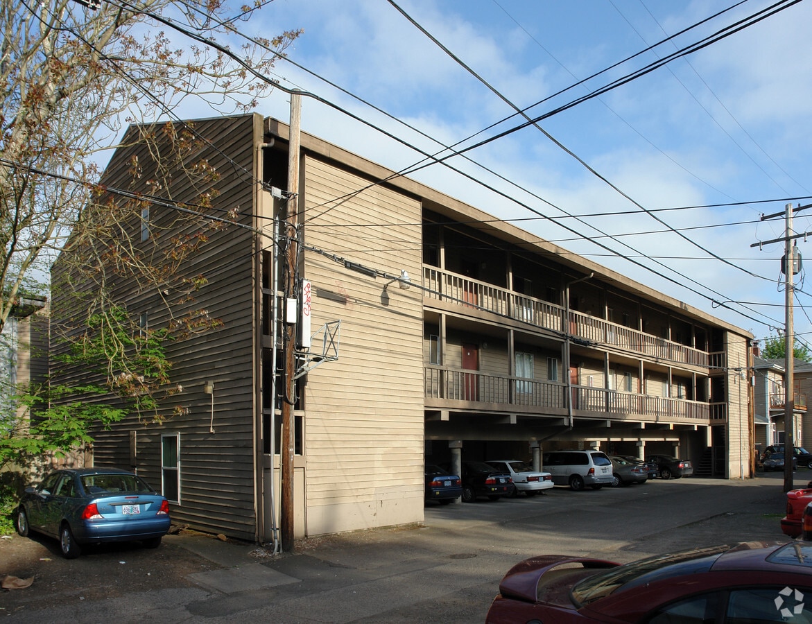 Photo - Redux Apartments