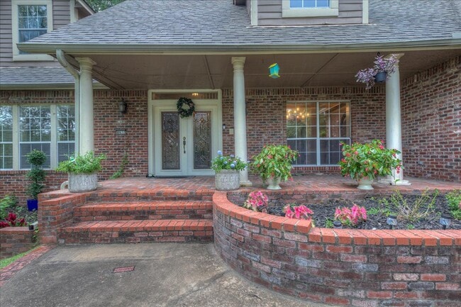 Photo - 8632 S Braden Ave