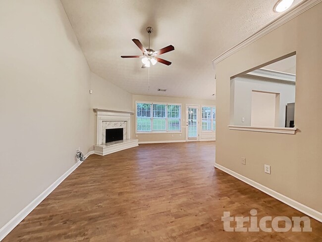 Photo - 35 Crooked Creek Dr