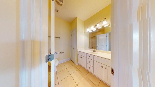 Photo - Cloverbrook in Auburn -