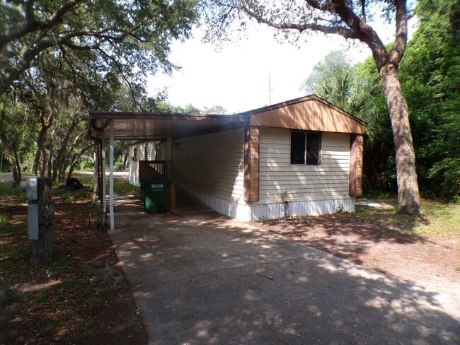 Lake Weir Pines - Lake Weir Pines House
