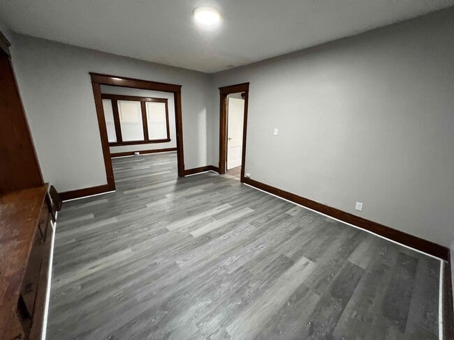 Photo - 1027 Delia Ave