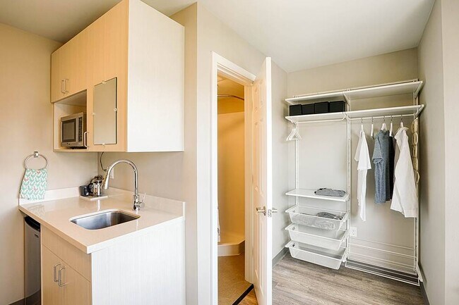 Madison 2.0 Studios in Capitol Hill!