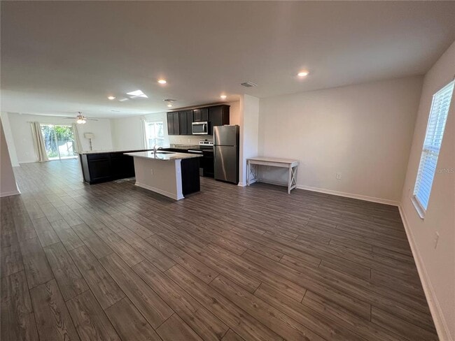 Photo - 3936 Basket St