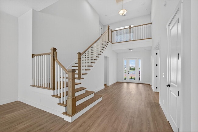 Photo - 9288 Crestview Cir