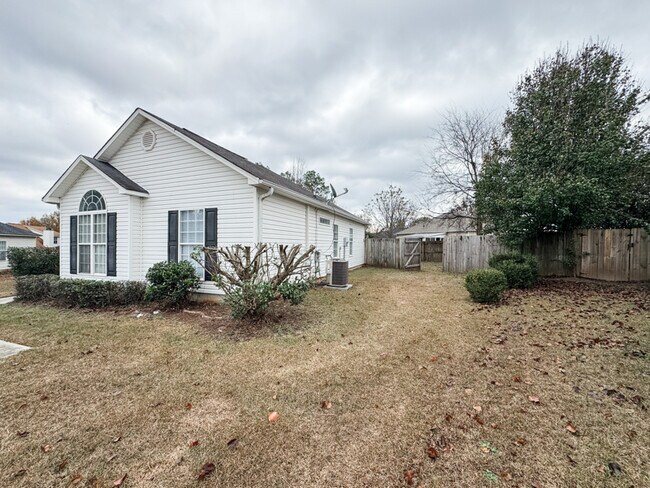 Photo - 107 Barley Pl