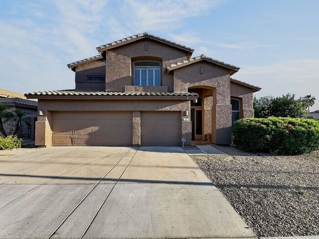 Building Photo - Charming 4 Bedrooms/ 3.5 Bath Home in Desirable Fox Crossing!!