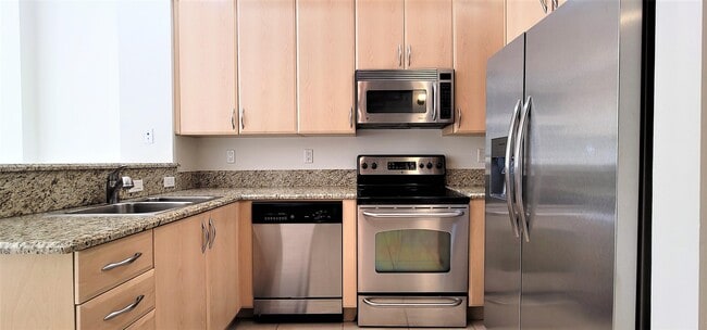 801 S Olive Ave Unit 419