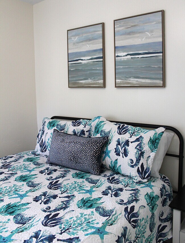 Photo - 4464 E Riverside Dr