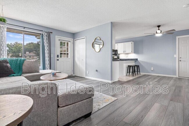 Photo - 7633 Wedgewood Ct
