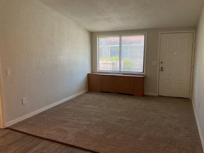Photo - Great Location! Great Price! Call for Spec... Unit 13-10113 - Veneto