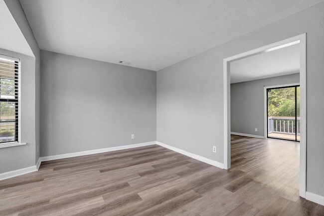 Photo - 27 Sierra Rd