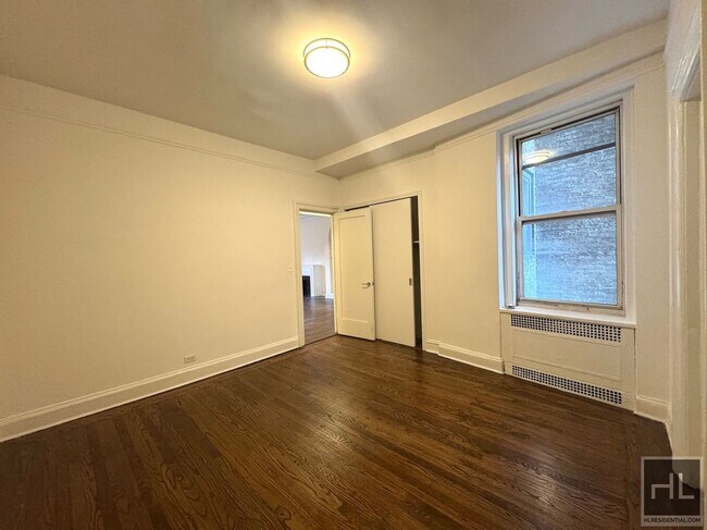 Photo - WEST 86 STREET Unit 5B