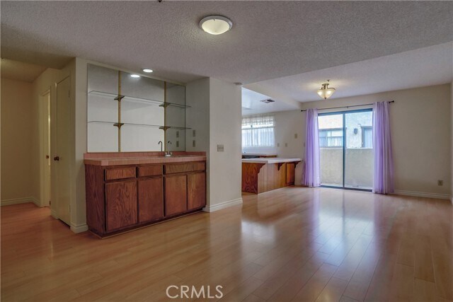 Photo - 419 N 3rd St