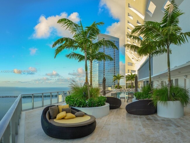 Photo - 1300 Brickell Bay Dr Unit 3804
