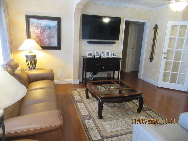 Photo - 800 NE 6th St Unit 1