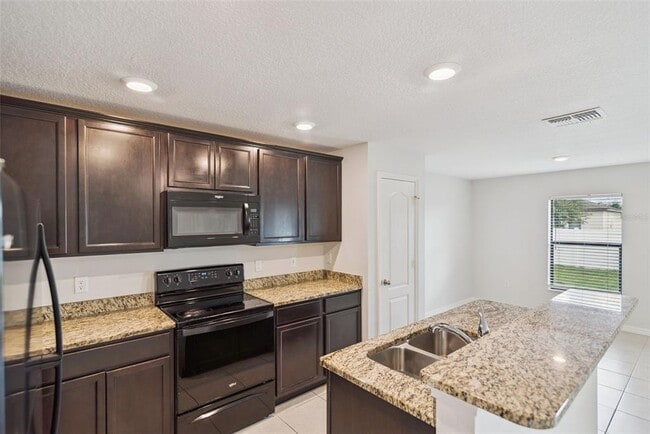 Photo - 1975 Piedmont Ct