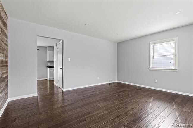 Photo - 1016 Amelia St