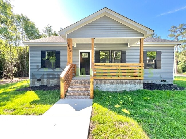 Photo - 1506 Donna Dr House