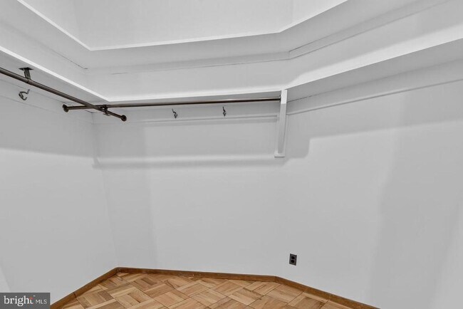 Photo - 4200 Cathedral Ave NW Unit 312A