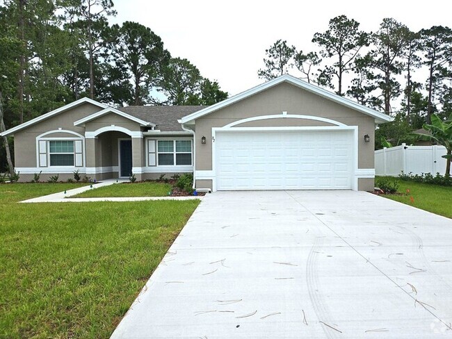 Building Photo - Spacious 3 bed, 2 bath Palm Coast Home min...