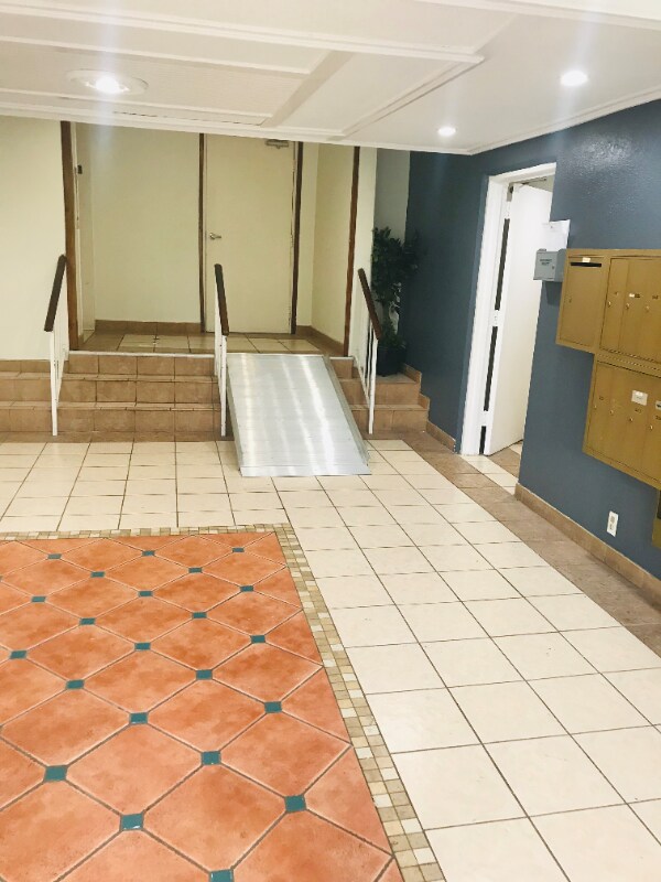 Photo - 1943 Rodney Dr Unidad 215